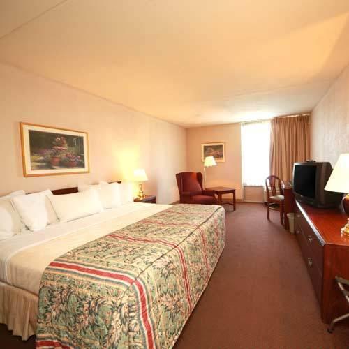 Boarders Inn And Suites - Marion Habitación foto
